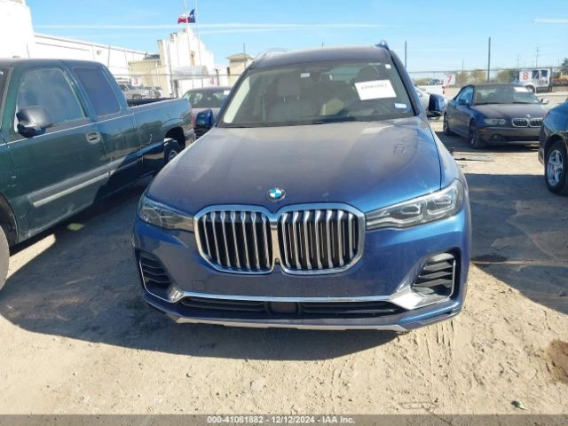 BMW X7 XDRIVE40I* ДИГИТАЛНО* ТАБЛО* ДИСТРОНИК* ОБДУХВАНЕ*, снимка 6 - Автомобили и джипове - 49015820