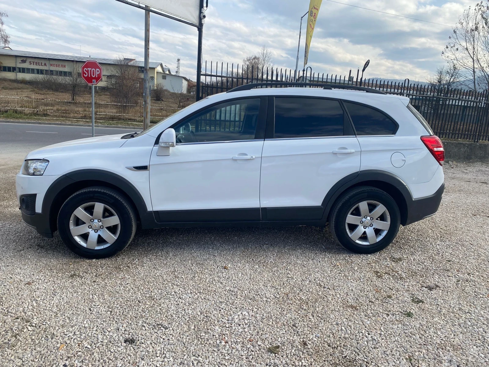 Chevrolet Captiva 2.2 Дизел, 4х4, Кожа, 139000 км., 7 места - изображение 4