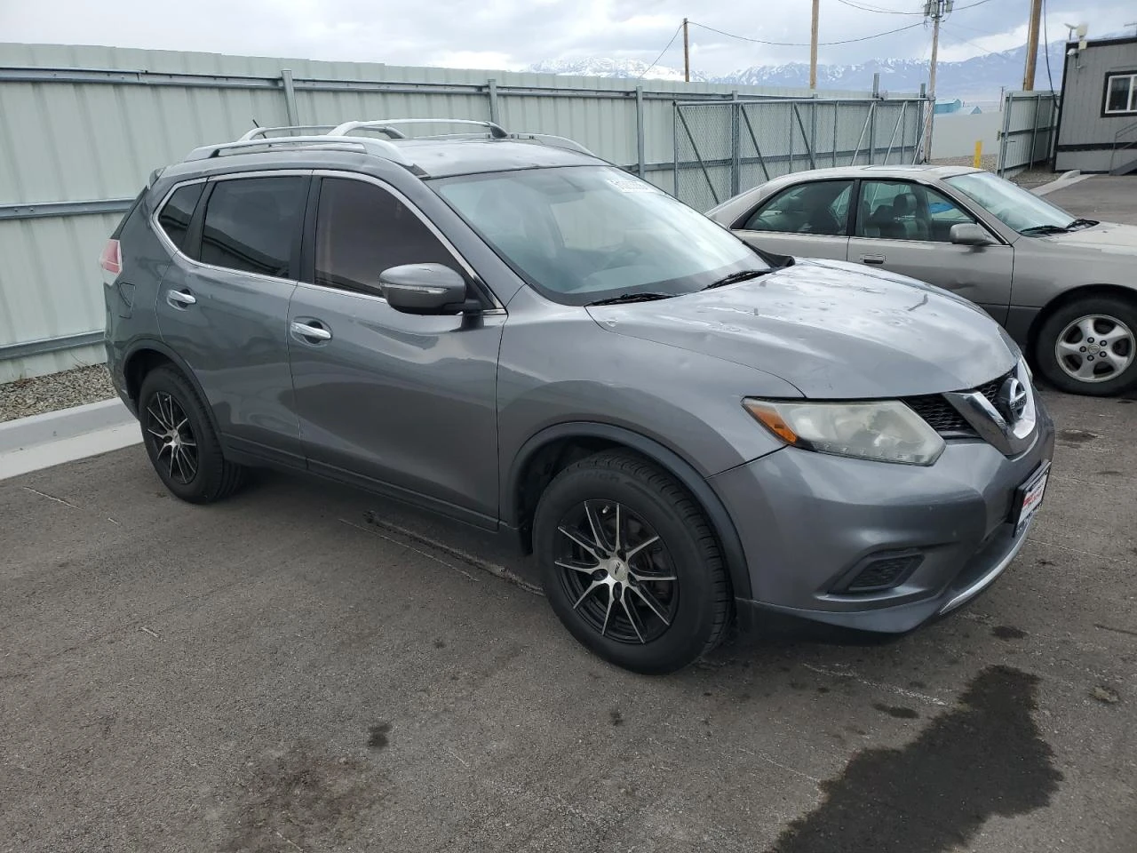 Nissan Rogue 196000KM! 2.5L 4x4  - изображение 4