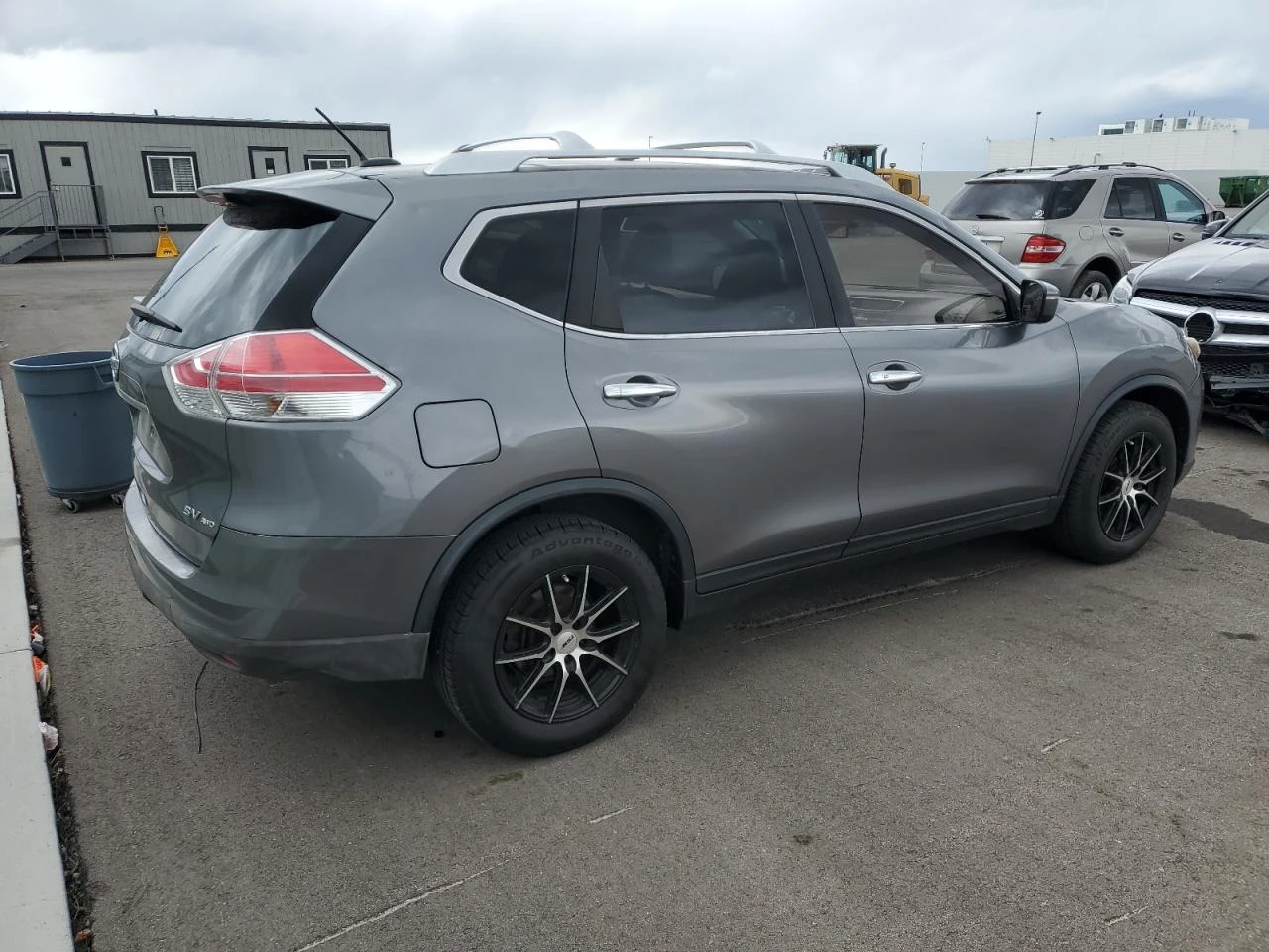 Nissan Rogue 196000KM! 2.5L 4x4  - изображение 3