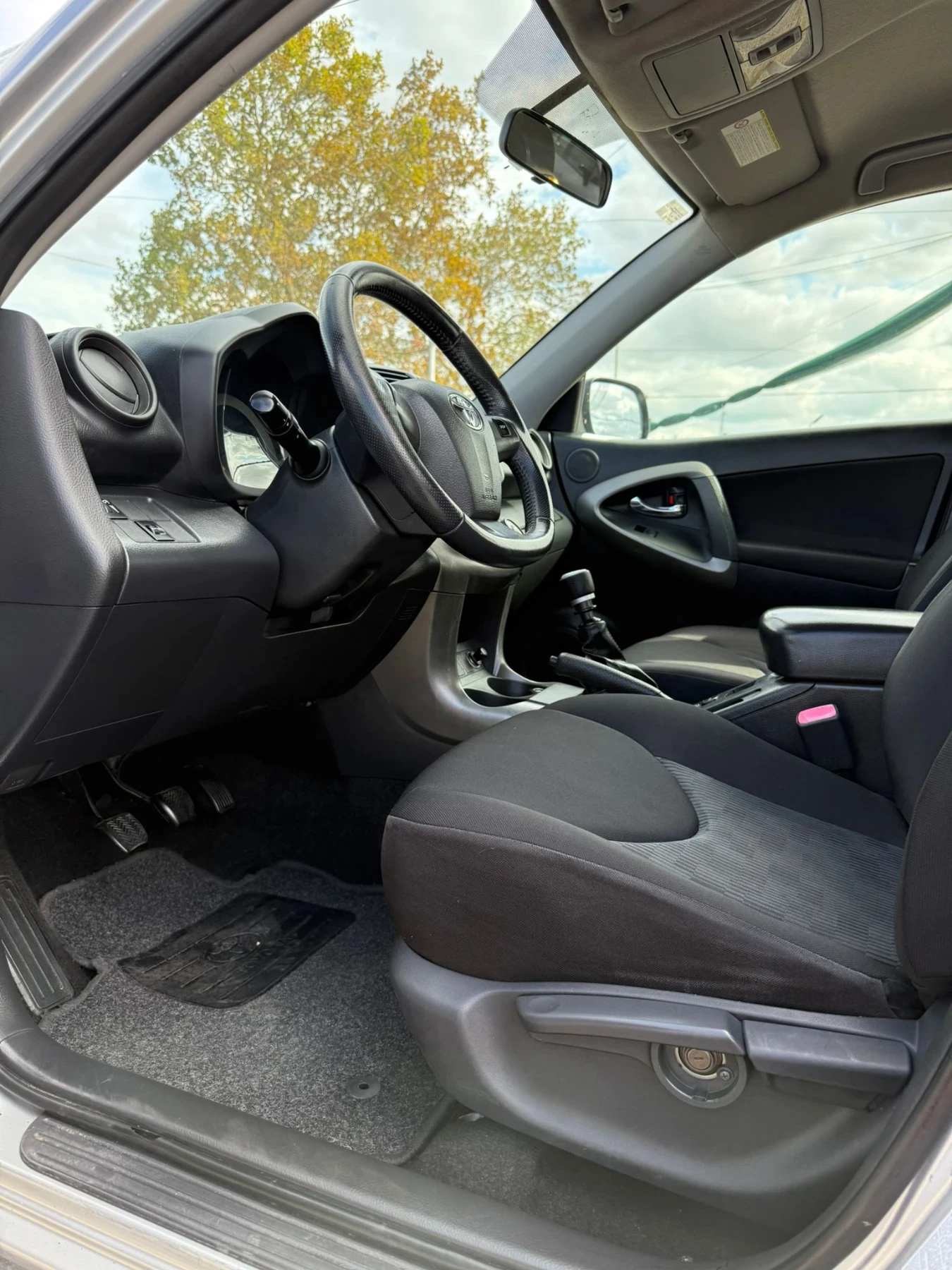 Toyota Rav4 2, 2D4D - изображение 9