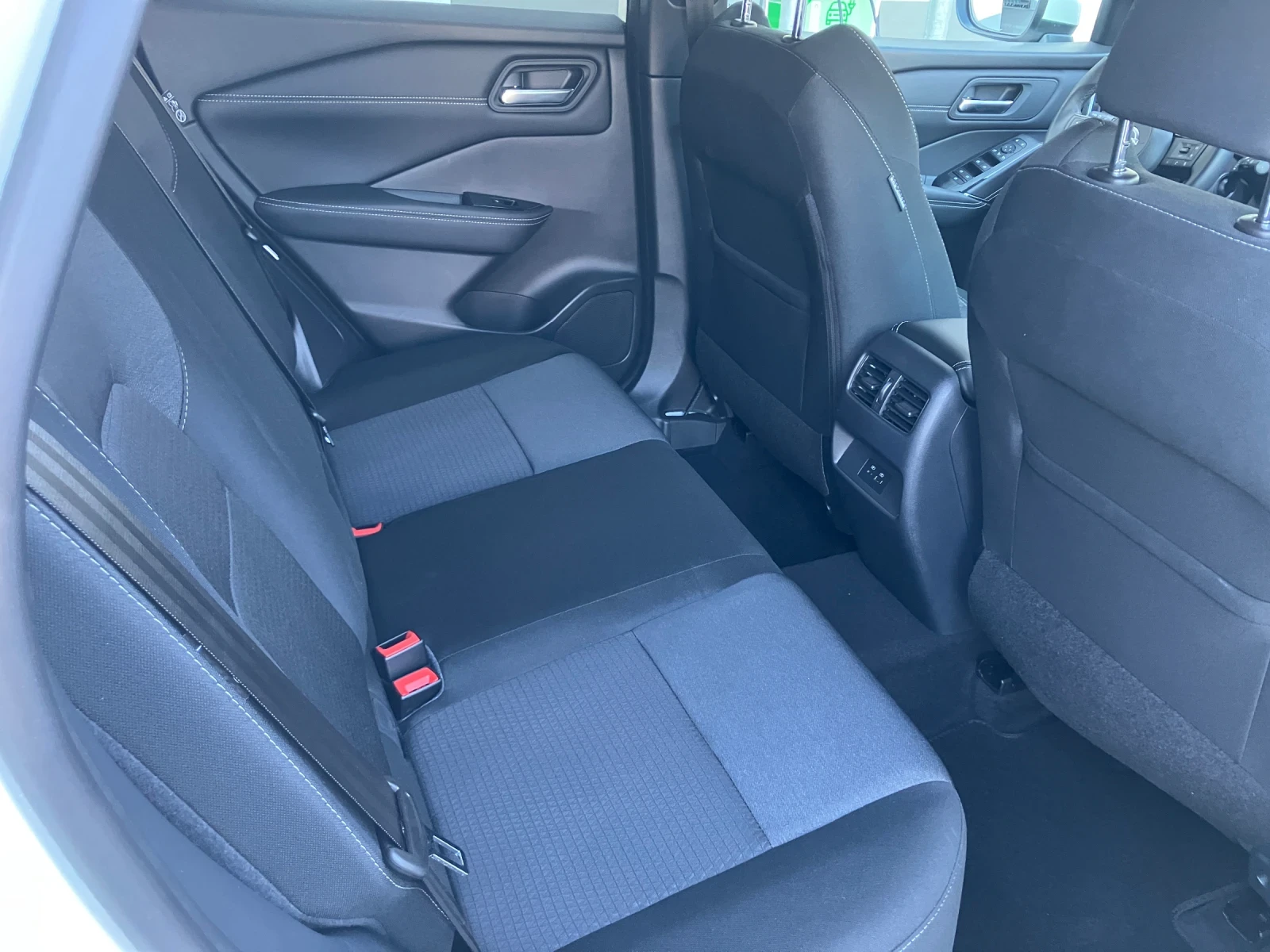 Nissan Qashqai 1.3 бензин 8000км - изображение 8