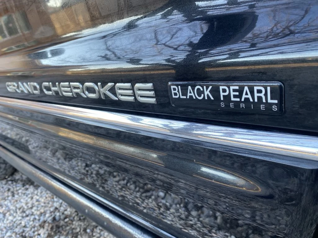 Jeep Grand cherokee H.O.Black pearl series, снимка 11 - Автомобили и джипове - 53953119