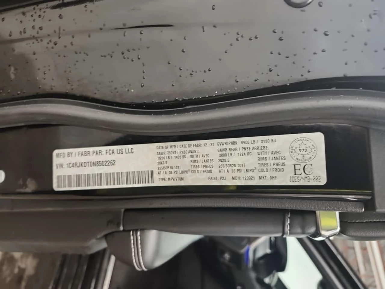 Jeep Grand cherokee * OVERLAND * 360 КАМЕРА * ПОДГРЕВИ * ОБДУХВАНЕ * , снимка 11 - Автомобили и джипове - 54122204