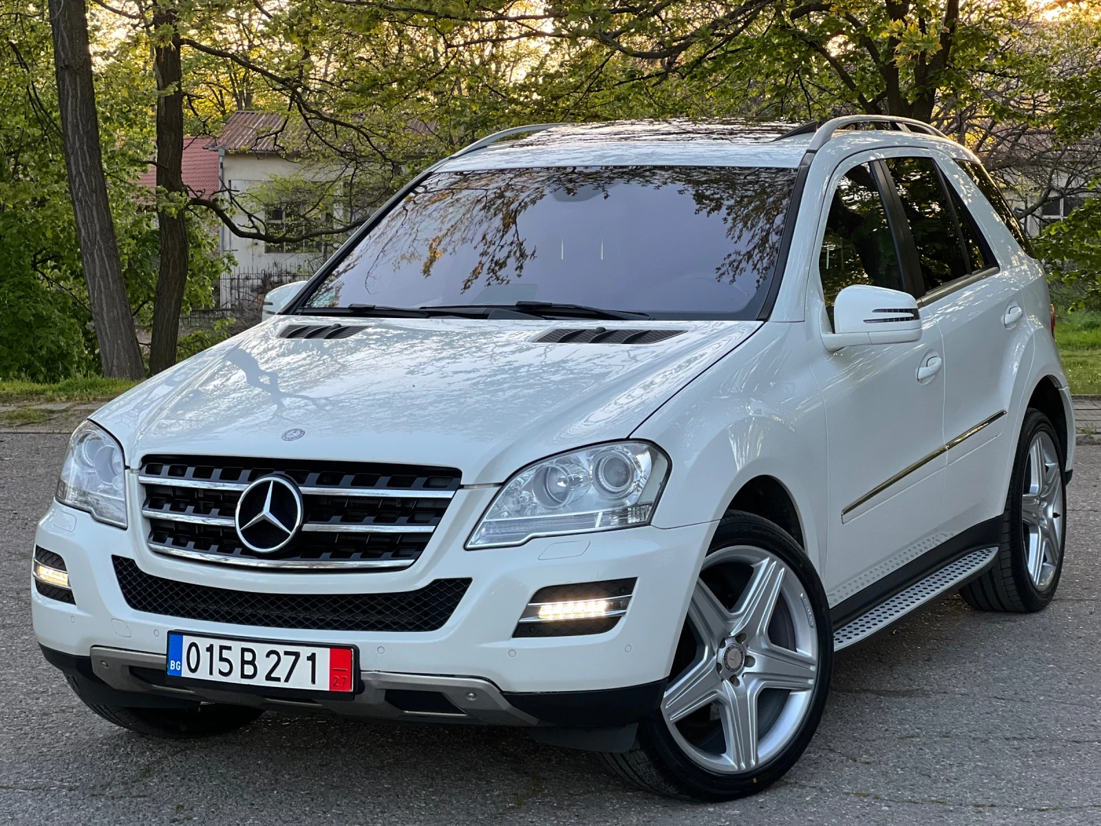 Mercedes-Benz ML 350 2хTV/ЛЮК/ПОДГРЕВ/МЕМОРИ/FACELIFT