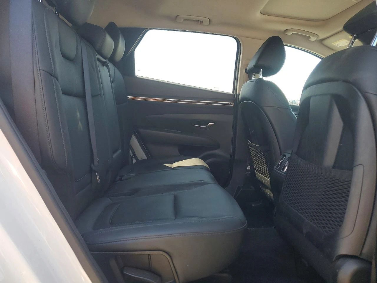 Hyundai Tucson 2.5l Sel, снимка 9 - Автомобили и джипове - 54888467