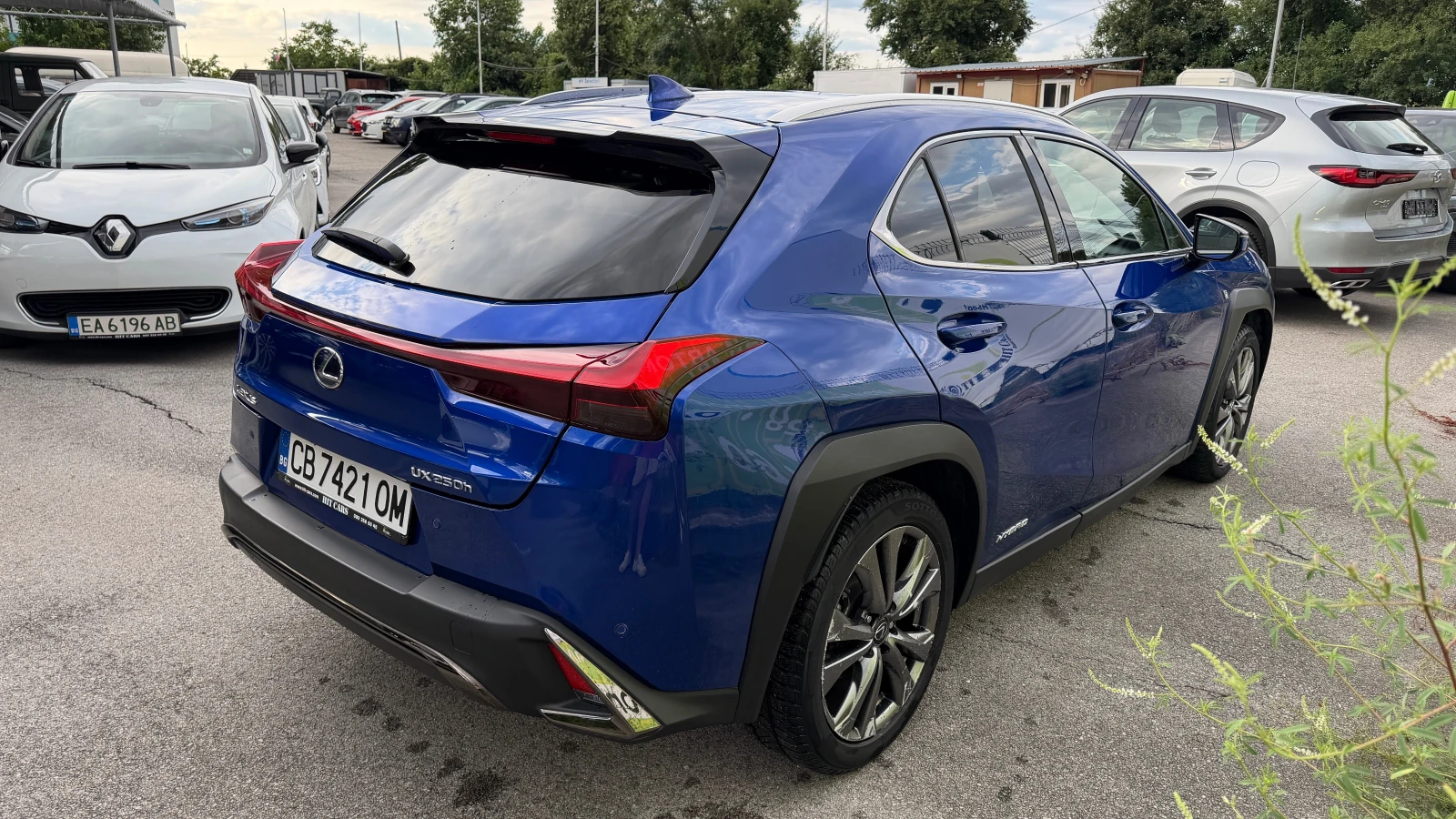 Lexus UX 250h F-Sport 4x4 в Гаранция, снимка 6 - Автомобили и джипове - 55182311