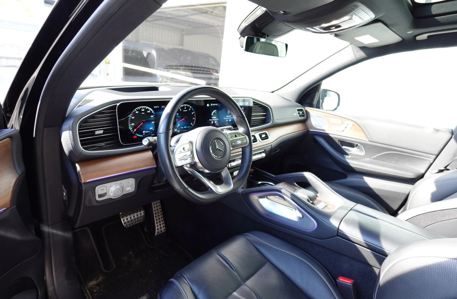 Mercedes-Benz GLS580, снимка 6 - Автомобили и джипове - 56166848