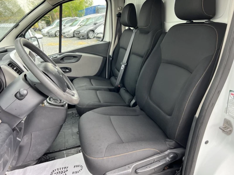 Renault Trafic 1.6DCI-120кс ХЛАДИЛЕН, снимка 12 - Бусове и автобуси - 52383592