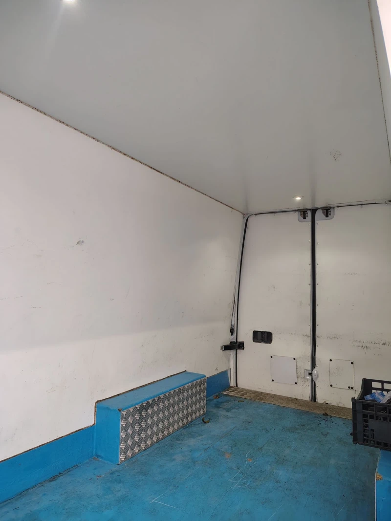 Mercedes-Benz Sprinter 313 MAXI ХЛАДИЛЕН, снимка 6 - Бусове и автобуси - 52576280