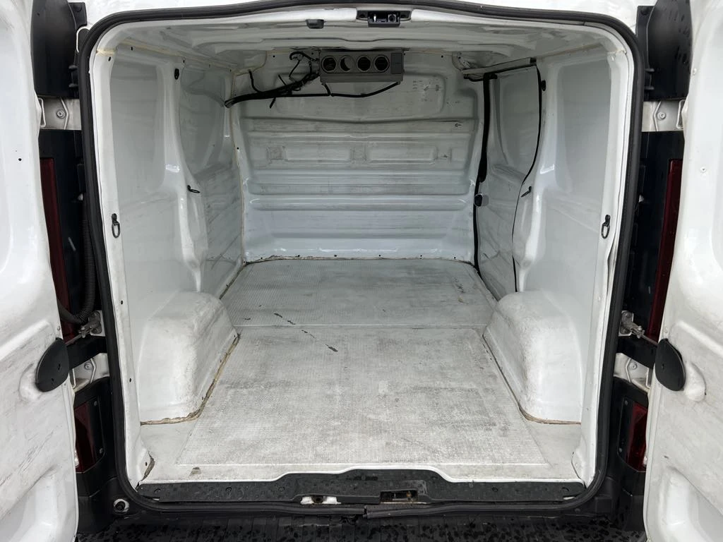 Renault Trafic 1.6DCI-120кс ХЛАДИЛЕН - изображение 9
