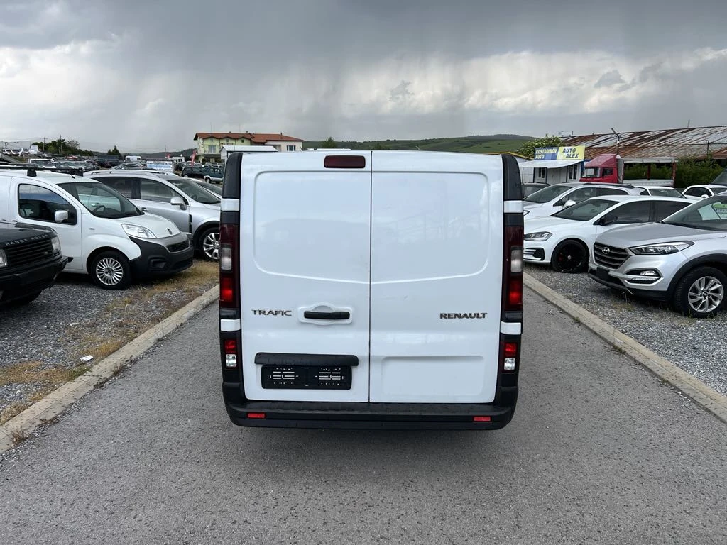 Renault Trafic 1.6DCI-120кс ХЛАДИЛЕН - изображение 4