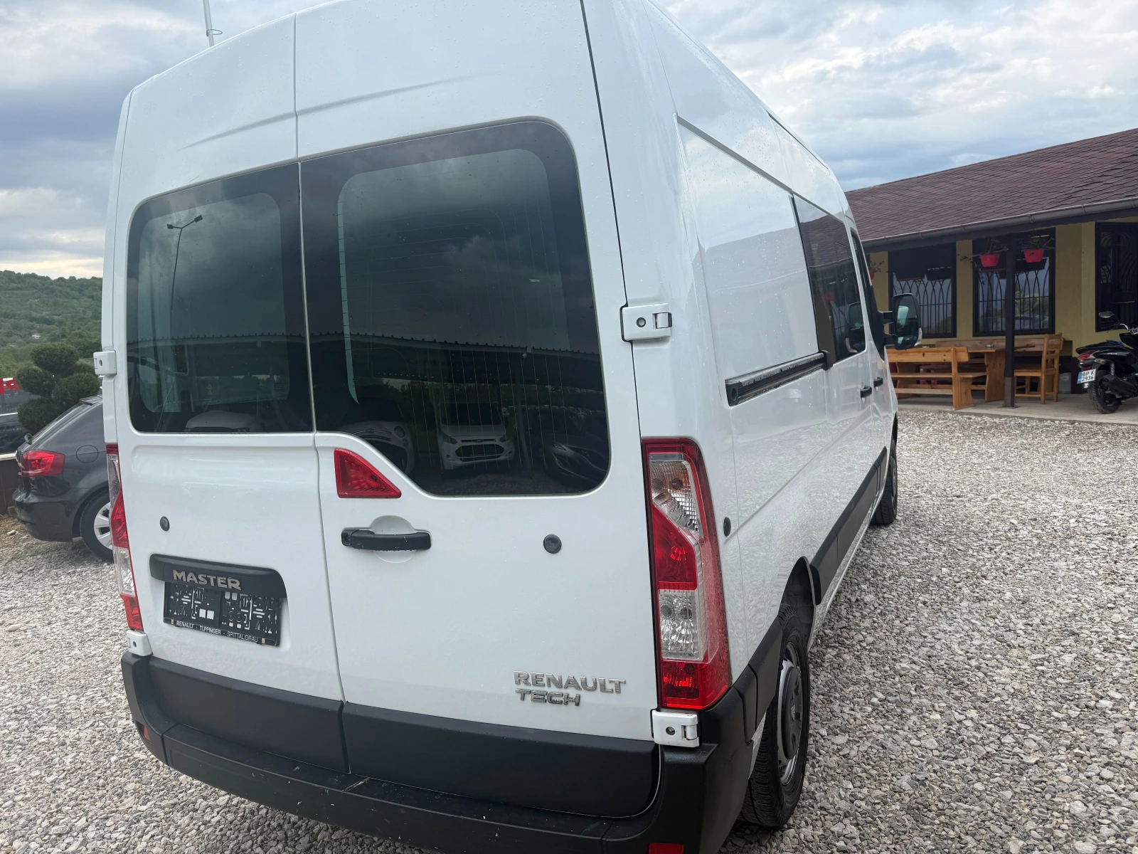 Renault Master 2.3 DCI КЛИМАТИК !! 7 МЕСТА !! НОВ ВНОС !!, снимка 3 - Бусове и автобуси - 54373775