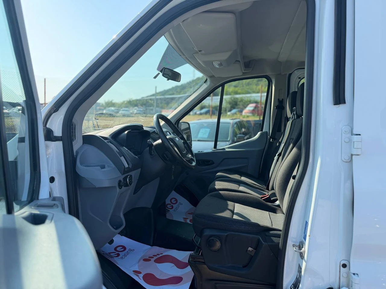 Ford Transit 2.0TDCi 7МЕСТА КЛИМА, снимка 9 - Бусове и автобуси - 55437178