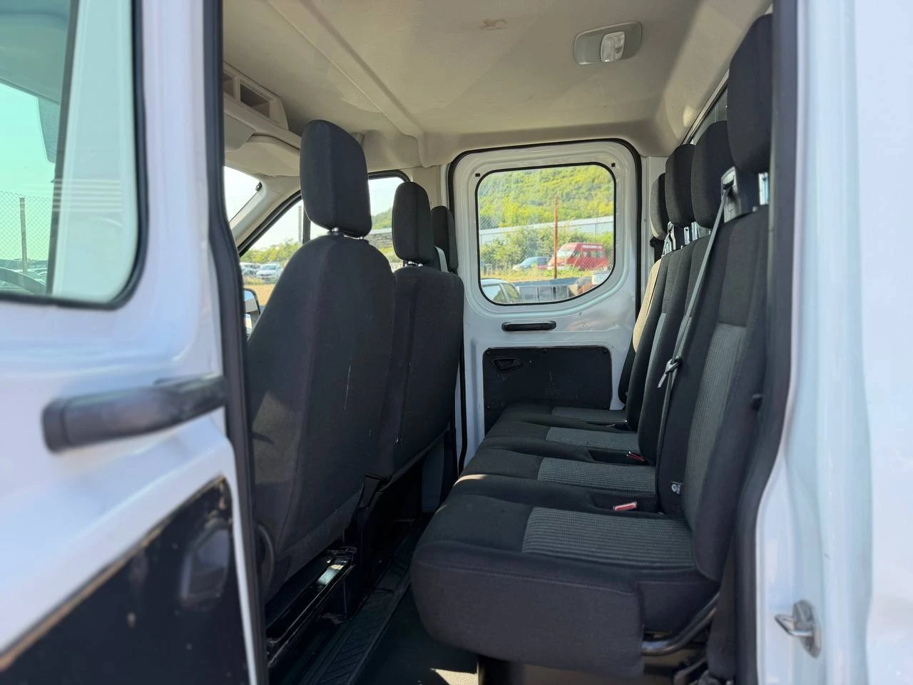Ford Transit 2.0TDCi 7МЕСТА КЛИМА, снимка 11 - Бусове и автобуси - 55437178