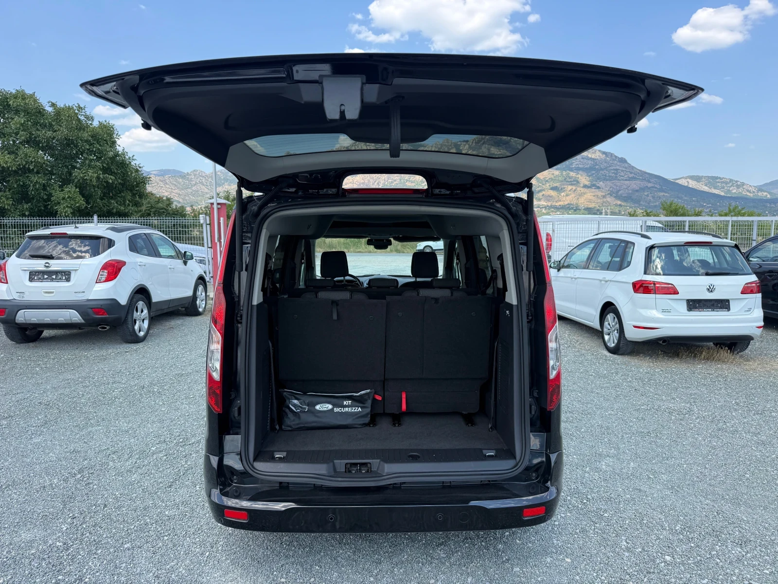 Ford Tourneo (KATO НОВА)^(7-МЕСТА)^(MAXI)^(TITANUIM), снимка 10 - Бусове и автобуси - 55562515