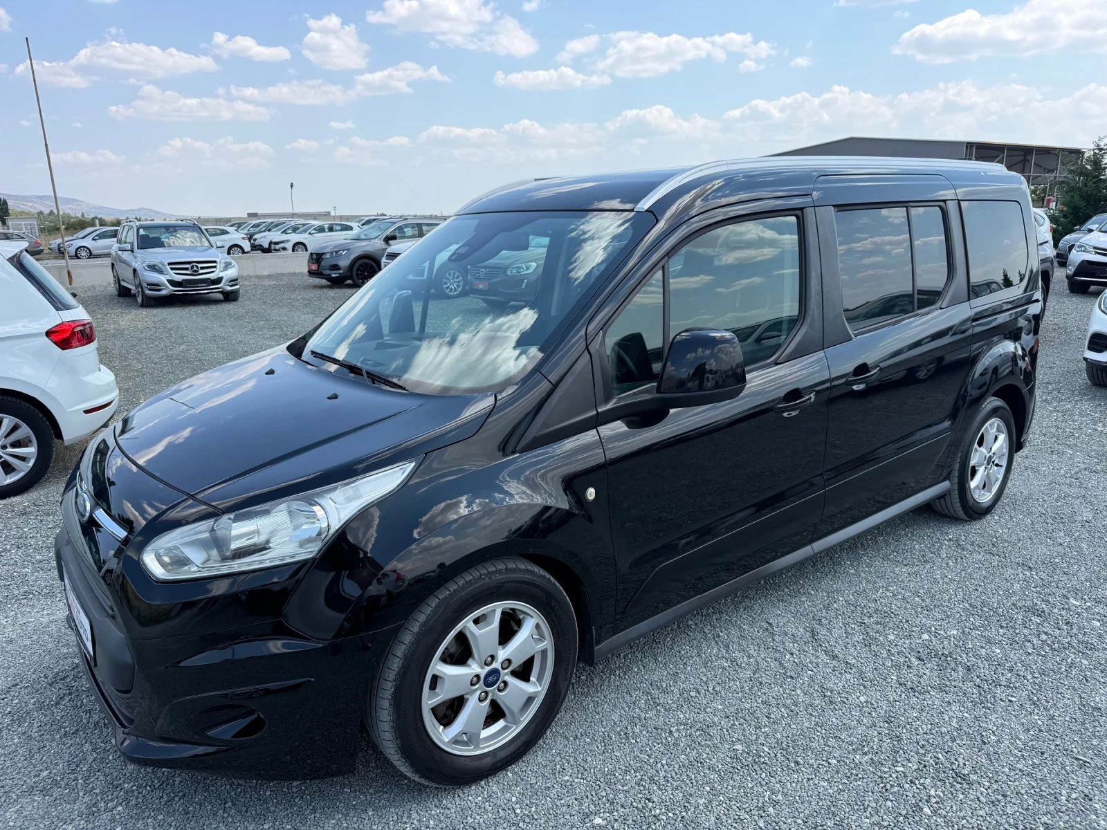 Ford Tourneo (KATO НОВА)^(7-МЕСТА)^(MAXI)^(TITANUIM)