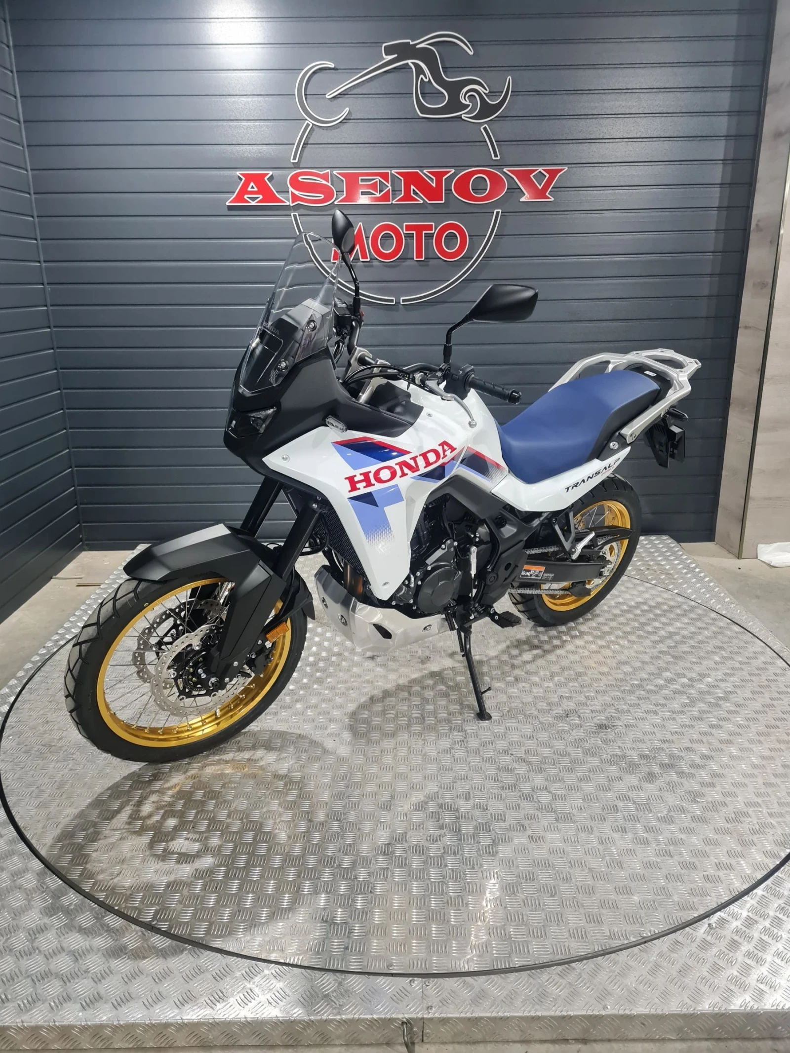 Honda Xl E CLUTH 2026 YEAR