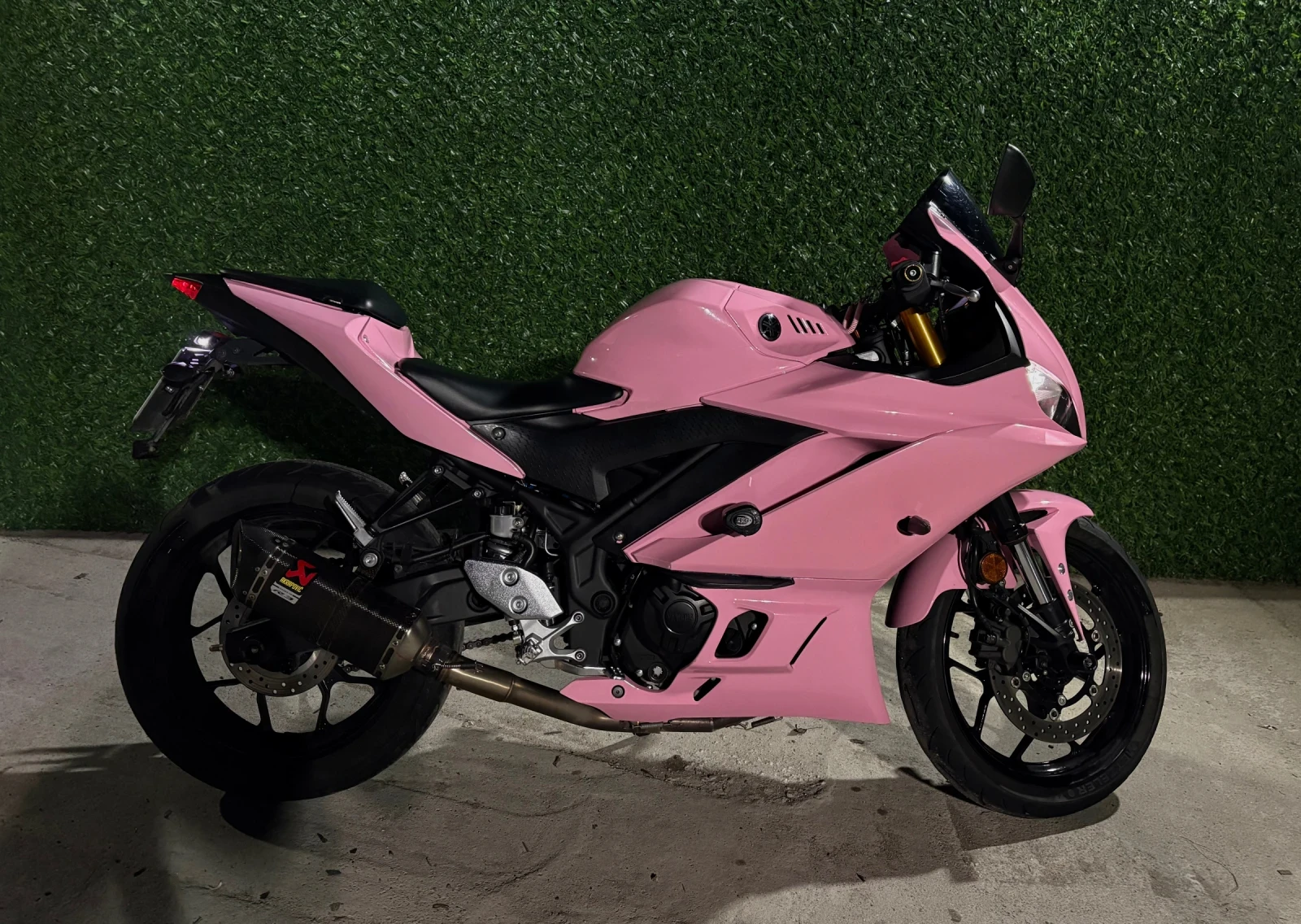 Yamaha R 3