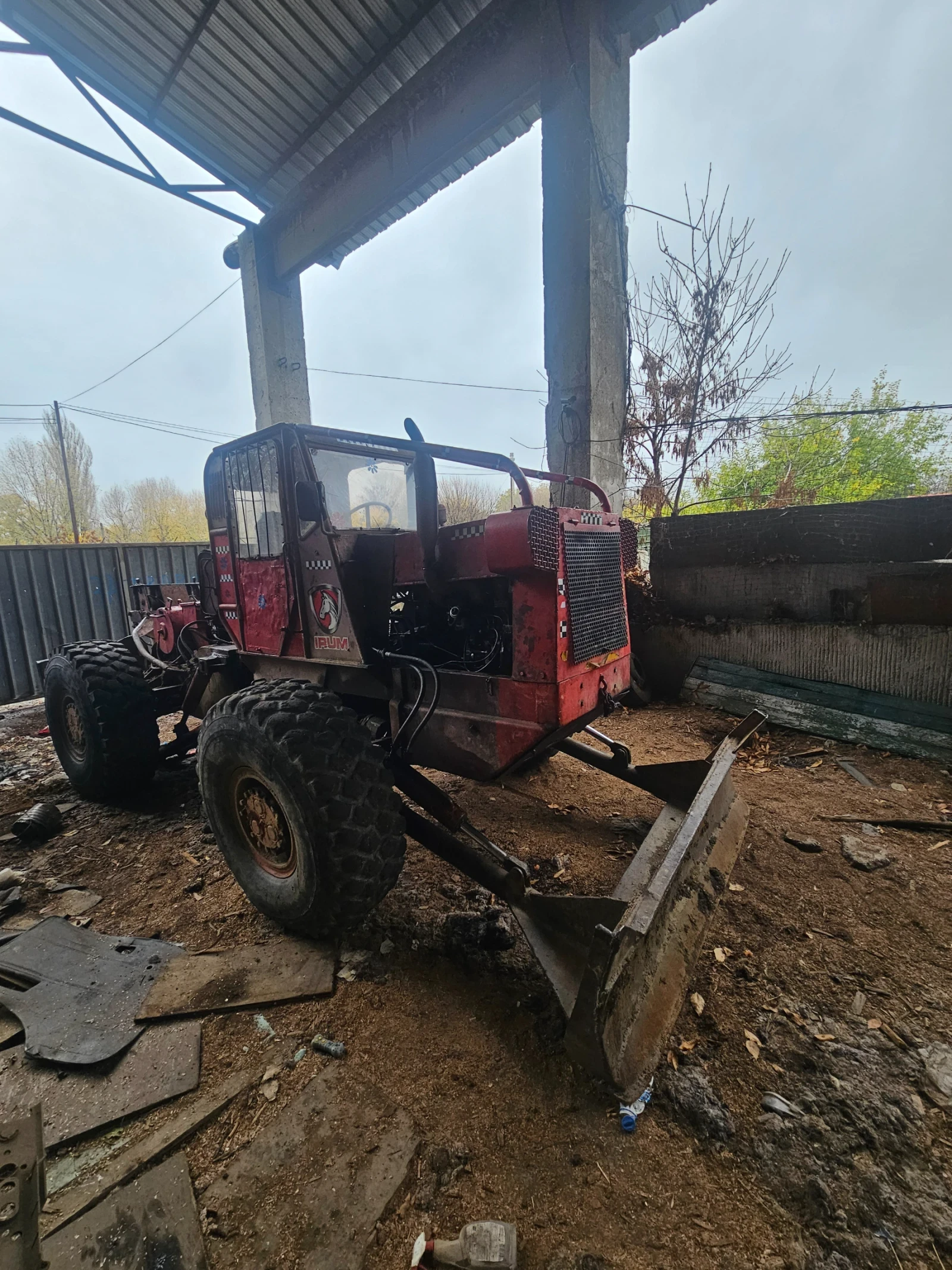 Трактор Друга марка ТАФ - изображение 2