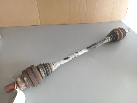 Полуоска задна лява Волво ХЦ60 2.4д 