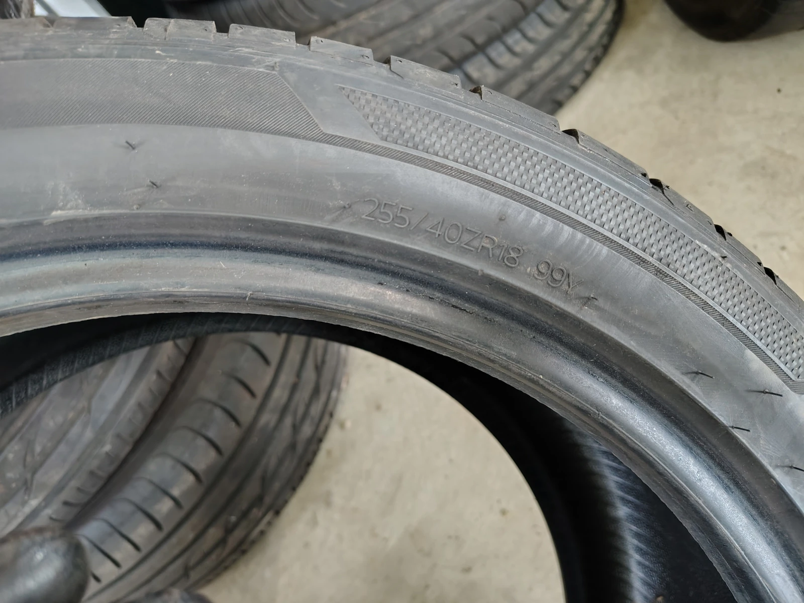 255/40R18 | Mobile.bg   6