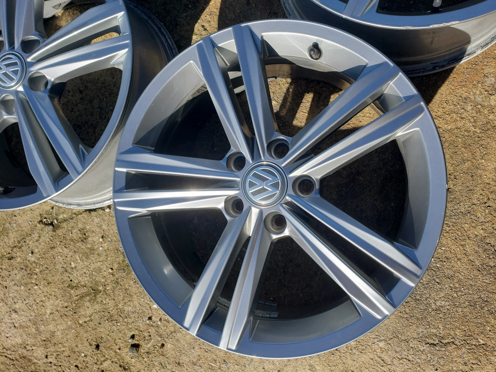 ������ �� VW Golf | Mobile.bg � ����������� 5