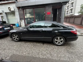 Mercedes-Benz E 220, снимка 1