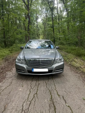 Mercedes-Benz E 250 4MATIC, снимка 2