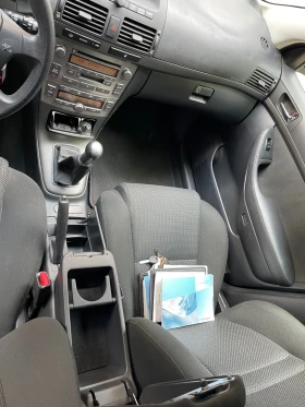 Обява за продажба на Toyota Avensis 1.8VVTi ~8 300 лв. - изображение 4