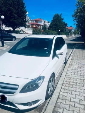     Mercedes-Benz B 200