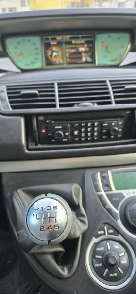 Peugeot 807, снимка 3 - Автомобили и джипове - 53471124