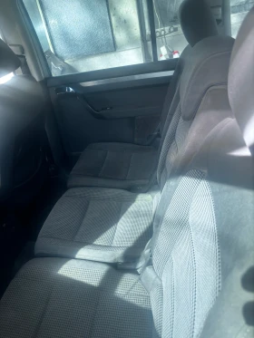 VW Touran - 2500 € / 4889.57 лв. - 49881875 3