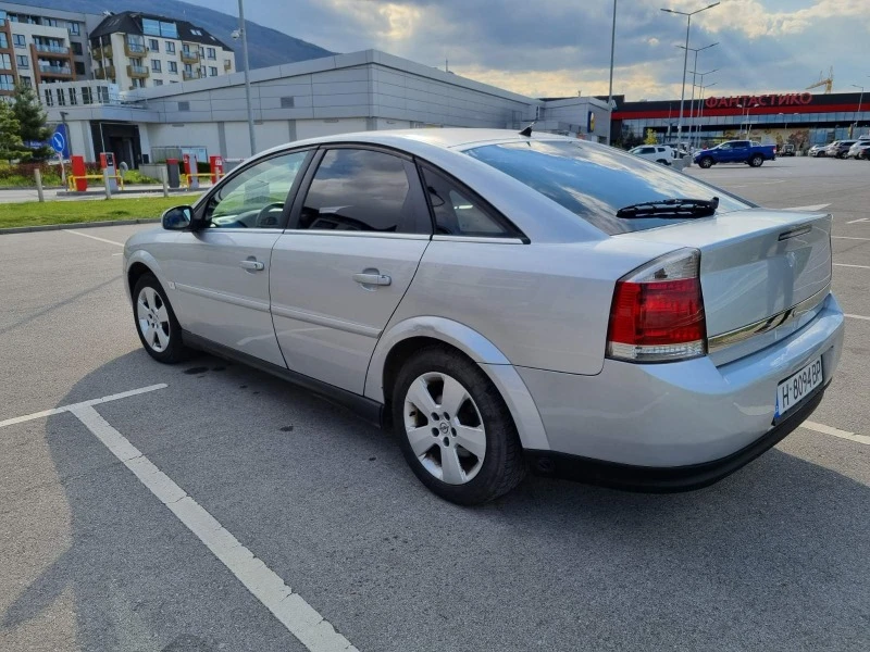 Opel Vectra 1.8 ГАЗ, снимка 3 - Автомобили и джипове - 47223166