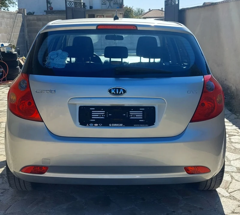 Kia Ceed    3, снимка 5 - Автомобили и джипове - 47693349