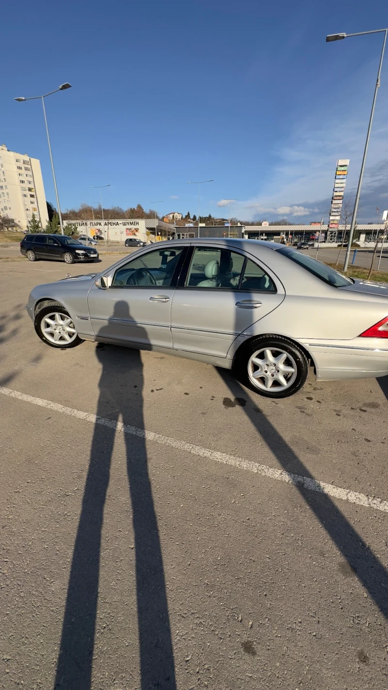 Mercedes-Benz C 200, снимка 5 - Автомобили и джипове - 48063776