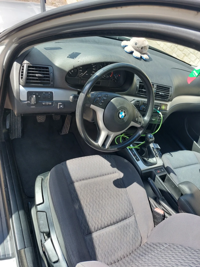 BMW 318, снимка 10 - Автомобили и джипове - 49600175