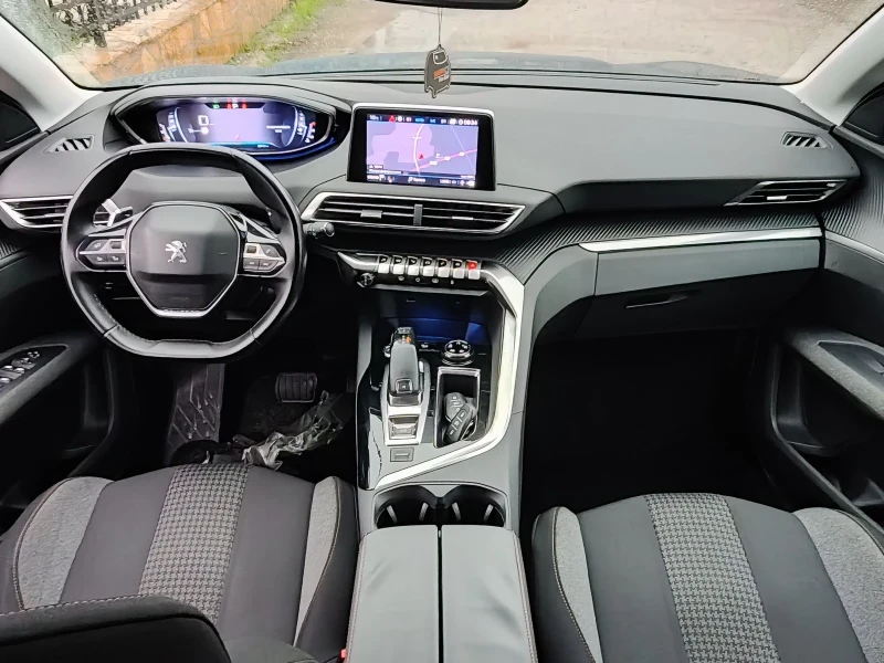 Peugeot 5008 1.6Hdi120#Автомат#7места#Дигитал, снимка 11 - Автомобили и джипове - 52658635