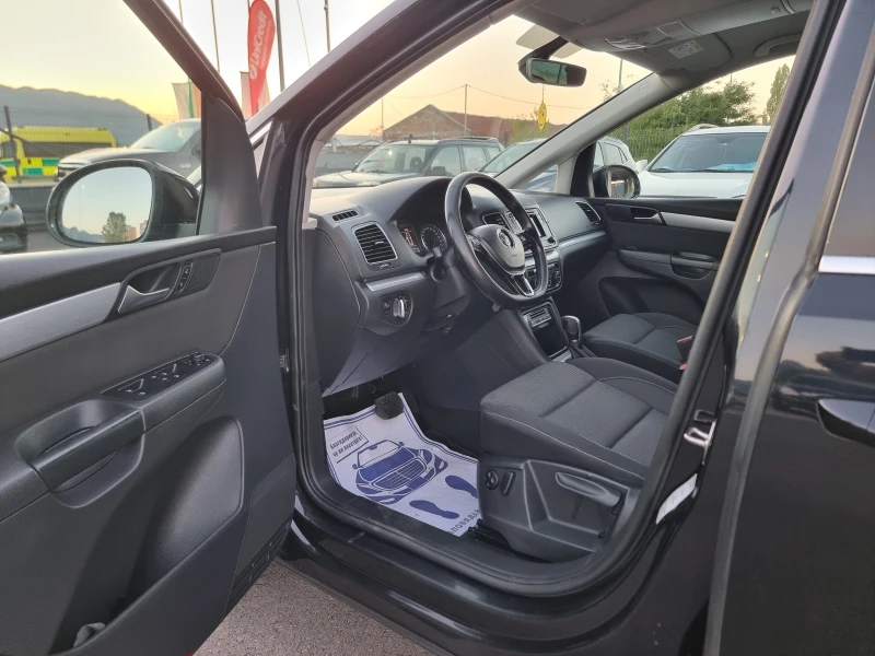VW Sharan 2.0TDI, снимка 10 - Автомобили и джипове - 51584278