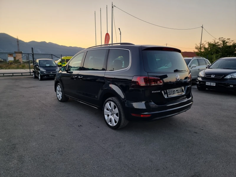 VW Sharan 2.0TDI, снимка 4 - Автомобили и джипове - 51584278