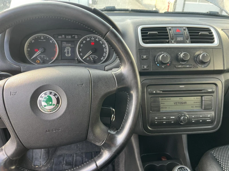 Skoda Roomster 1.9 TDI, снимка 8 - Автомобили и джипове - 52155142