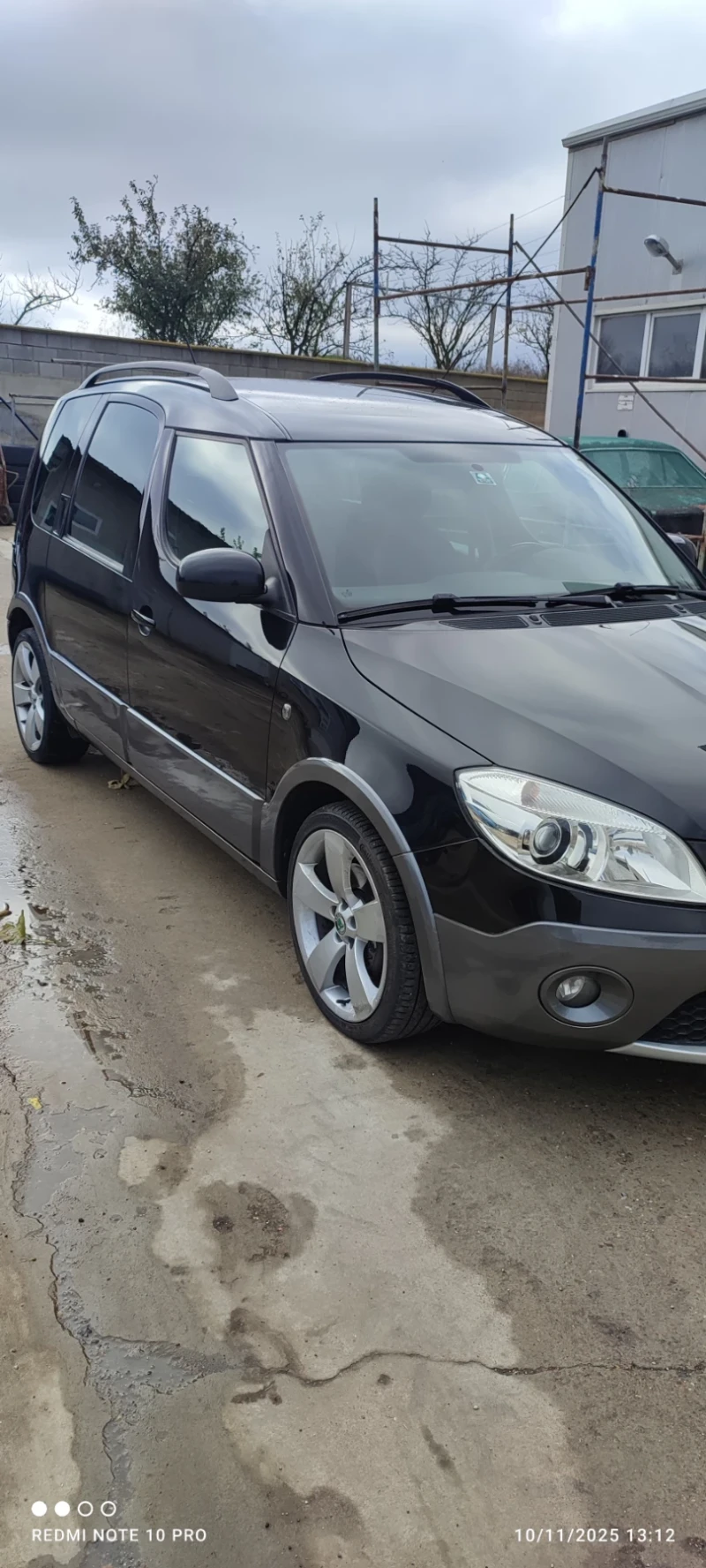 Skoda Roomster Скаут 1.6tdi 105к.с., снимка 5 - Автомобили и джипове - 52661631