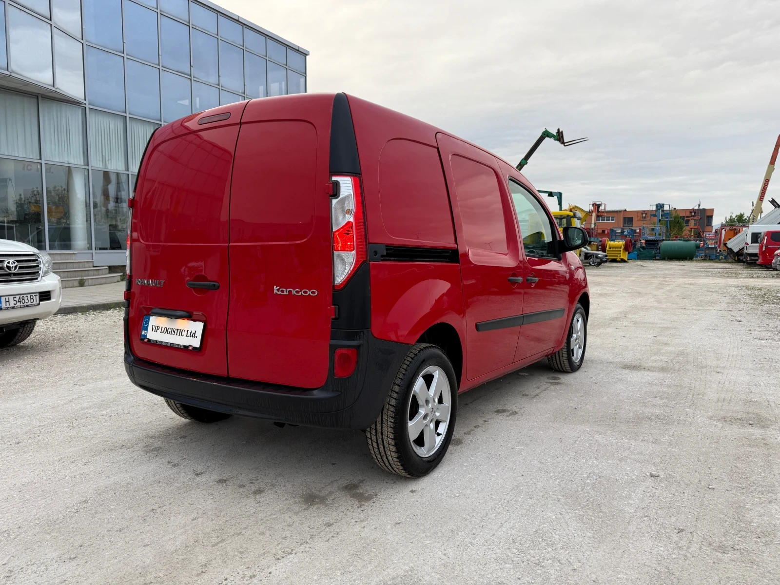 Renault Kangoo 1.5TDCI* EURO6b* ЛЕТИ ДЖАНТИ* START-STOP* КЛИМАТИК - изображение 5