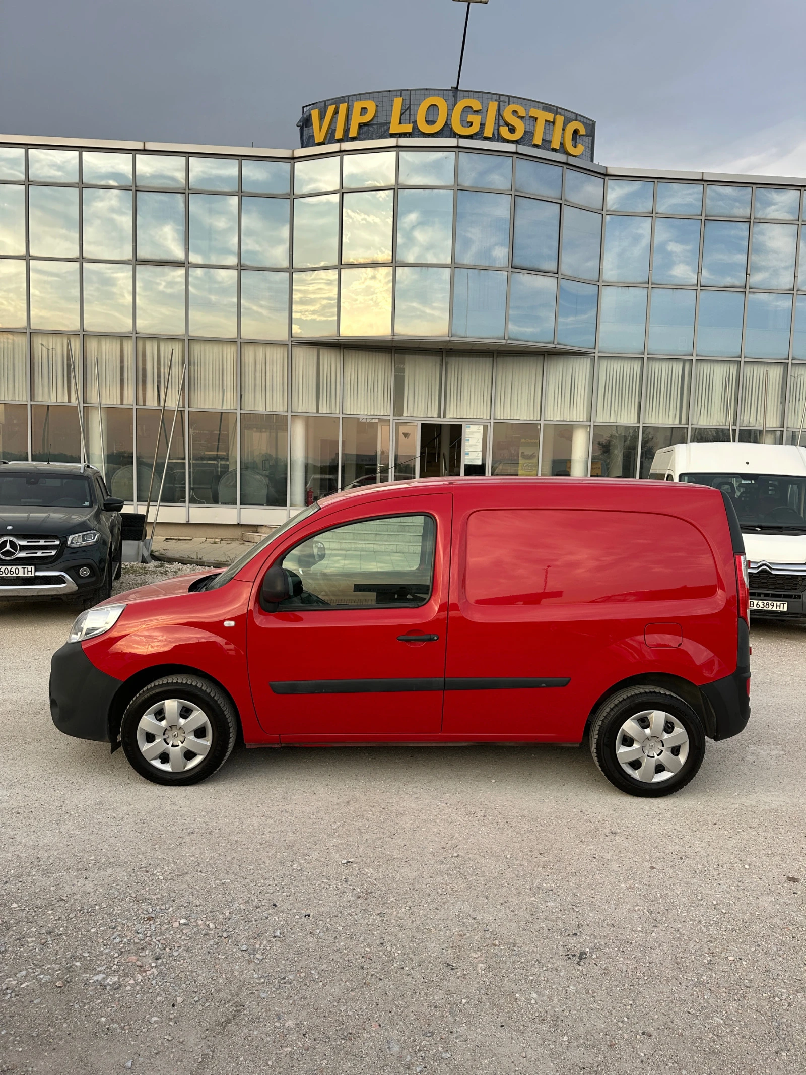 Renault Kangoo 1.5tdci* КЛИМА* ПОДГРЕВ* УНИКАТ*  - изображение 7