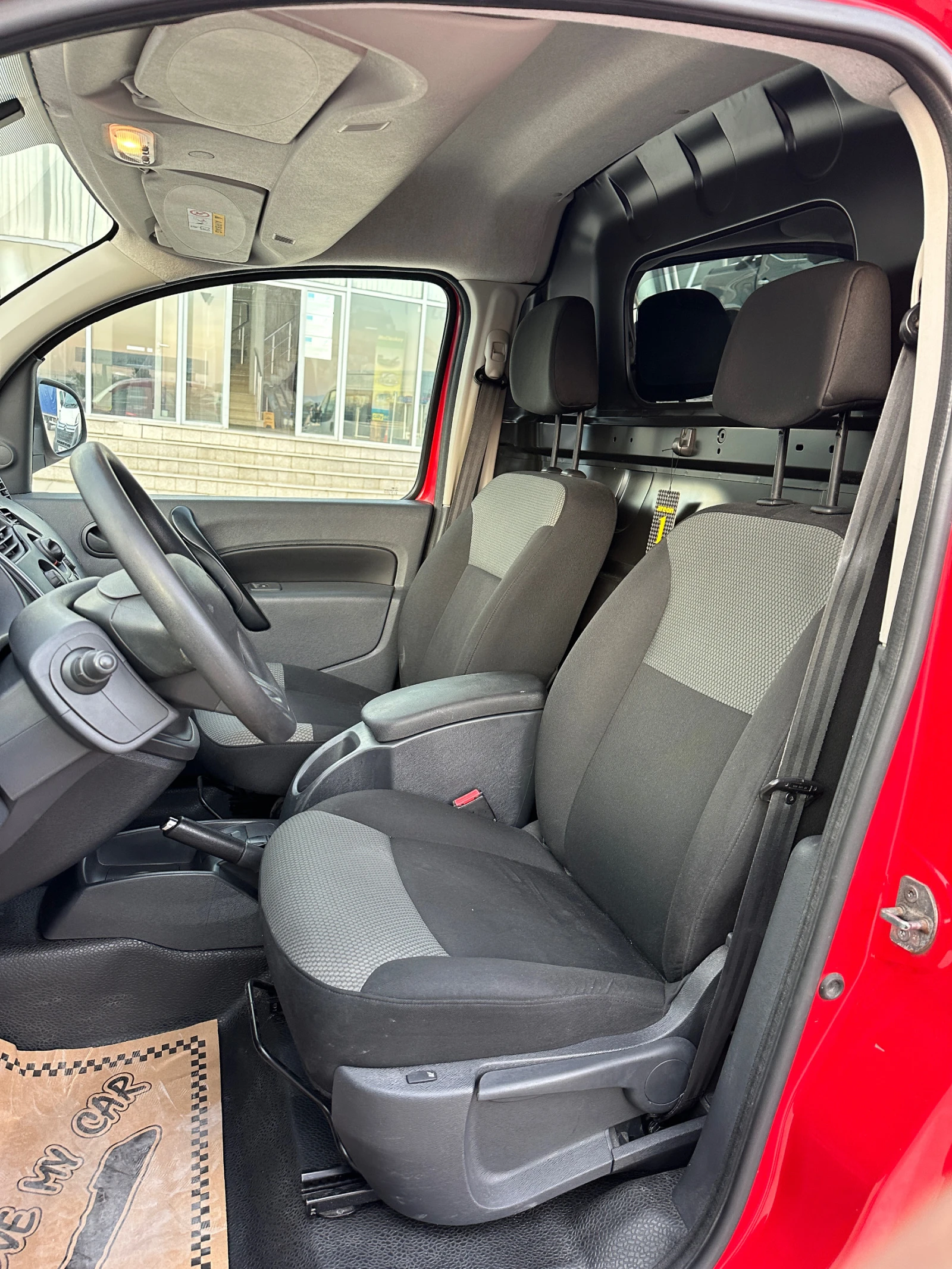 Renault Kangoo 1.5TDCI* EURO6b* ЛЕТИ ДЖАНТИ* START-STOP* КЛИМАТИК - изображение 8
