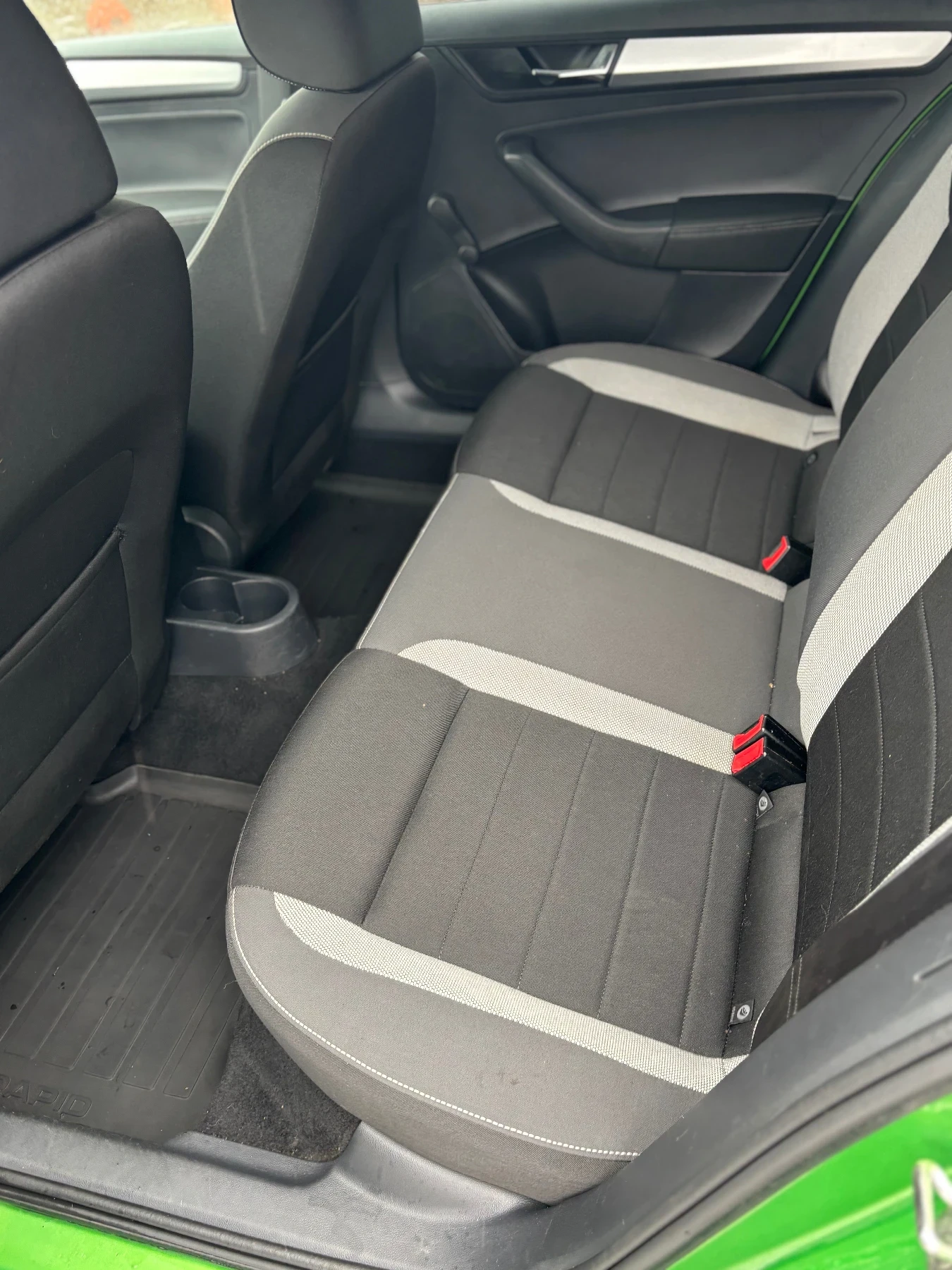 Skoda Rapid 1.0      | Mobile.bg   11