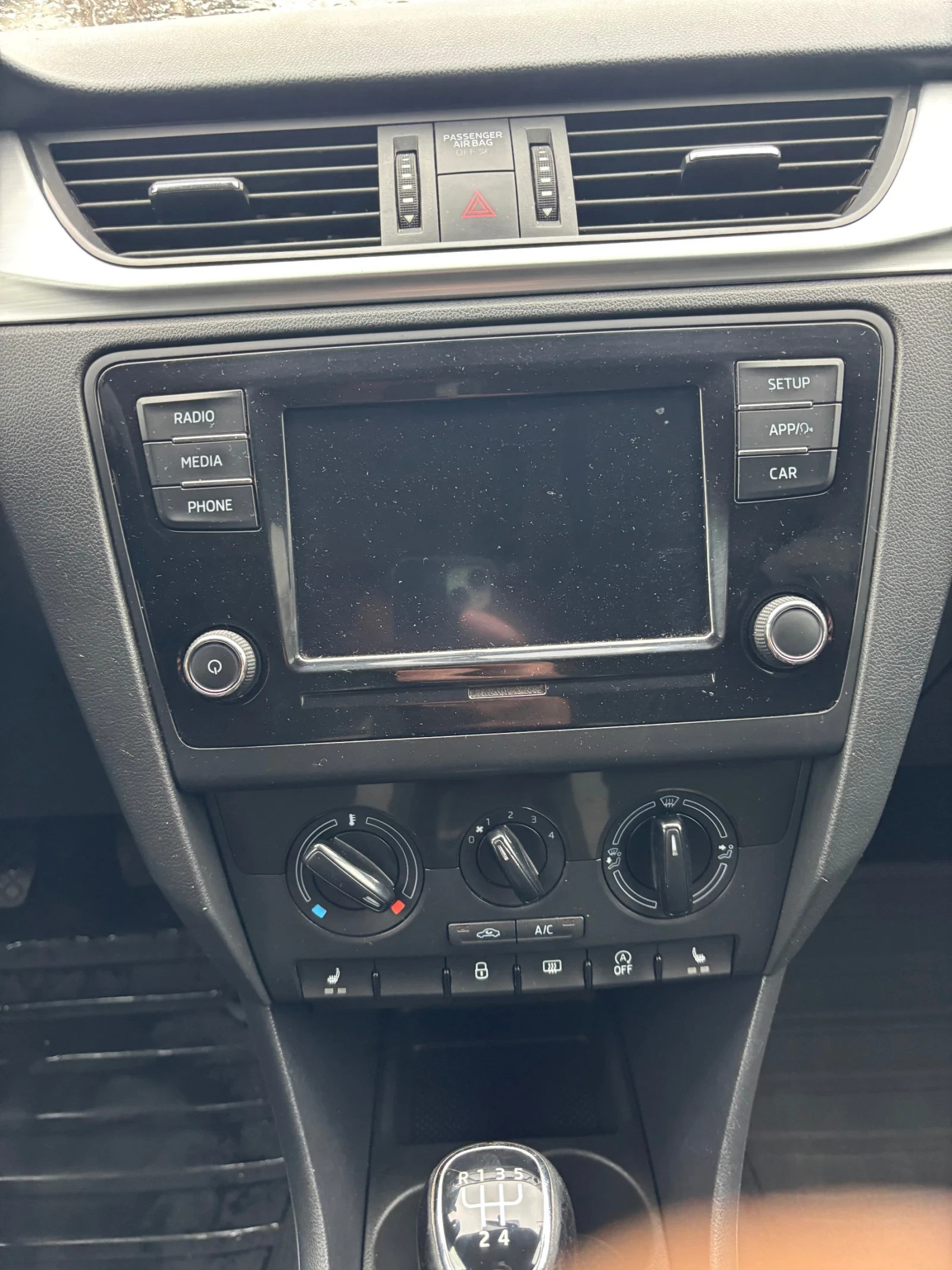 Skoda Rapid 1.0      | Mobile.bg   15