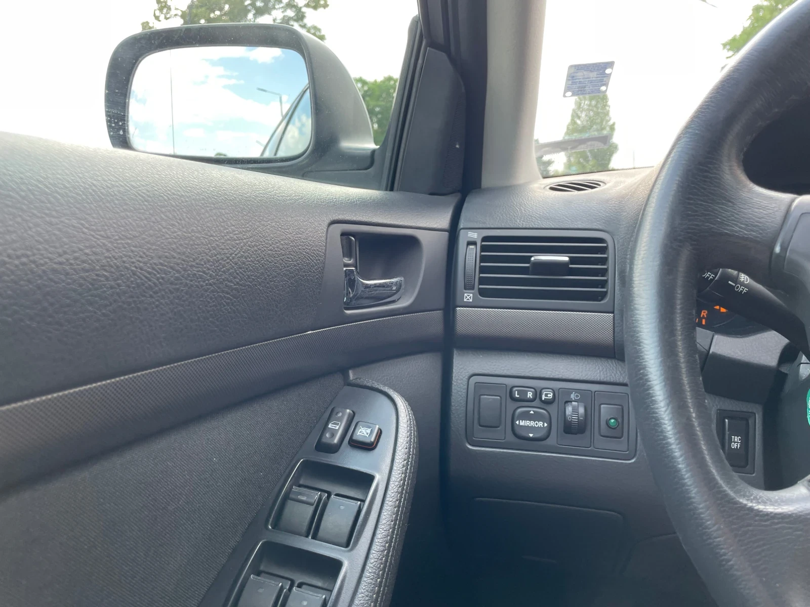 Toyota Avensis 1.8VVTi - изображение 7