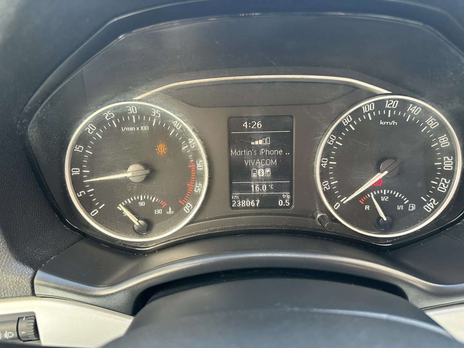 Skoda Octavia 1.6 TDI 4x4 - изображение 8