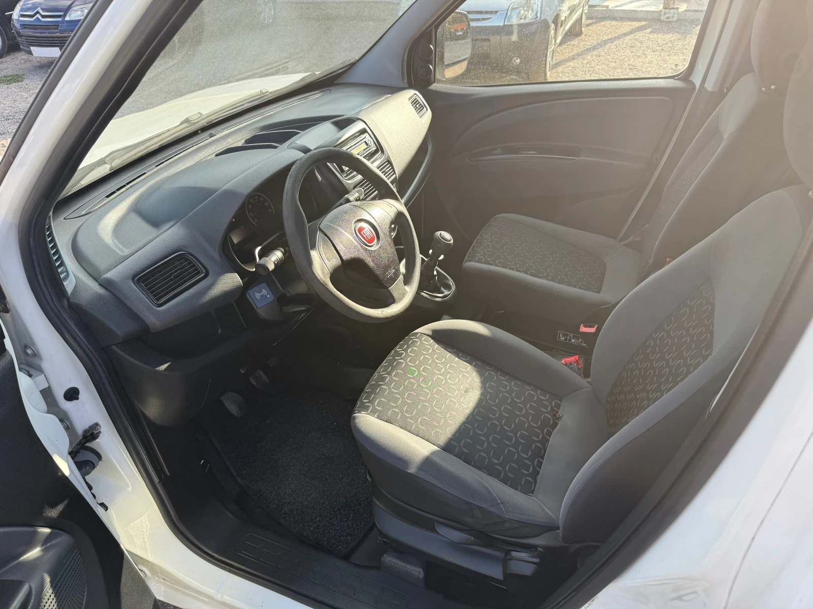 Fiat Doblo 1.6 - изображение 7